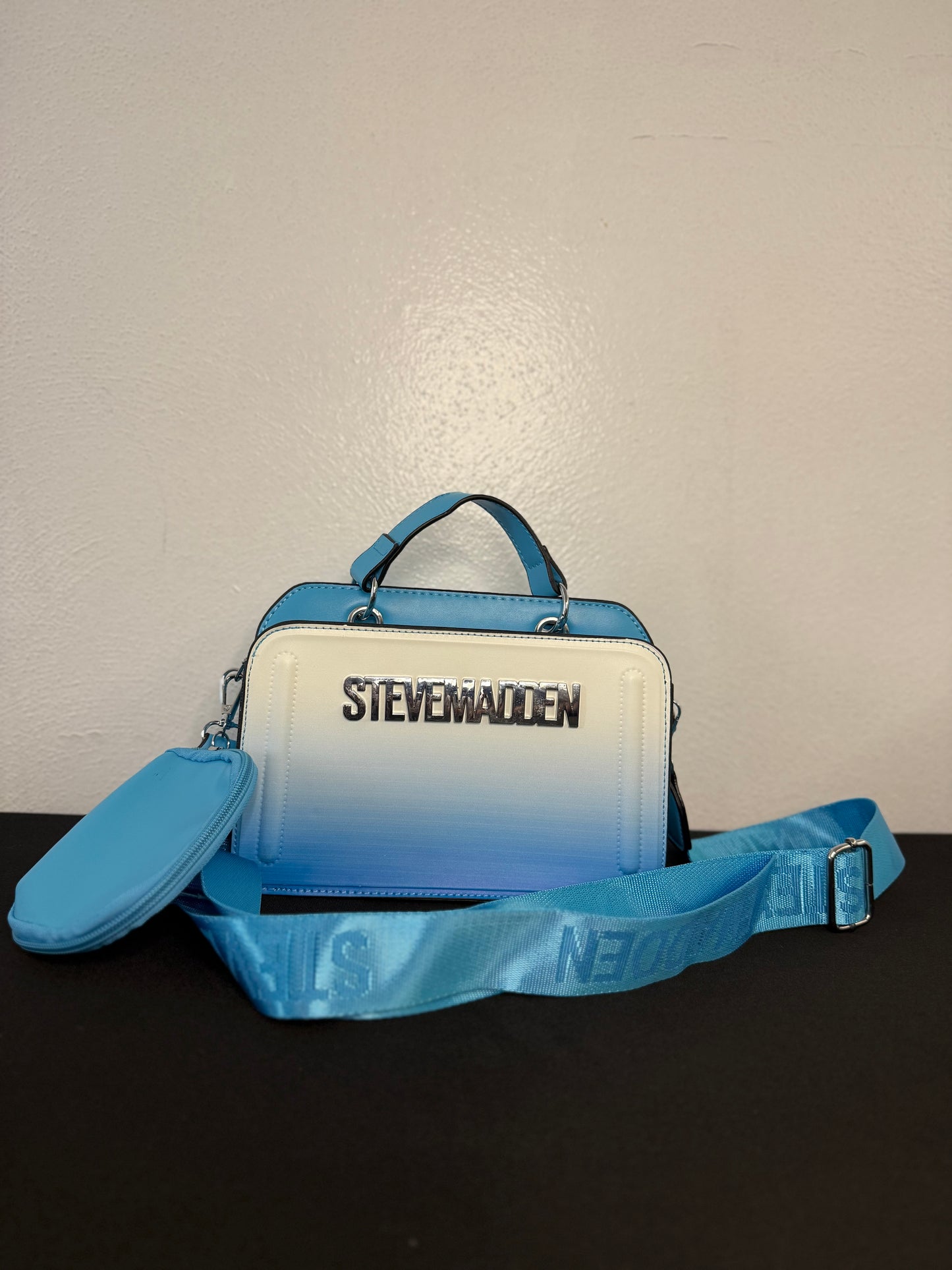 The SM Ombré Purse: Gradient Color & Street Chic Style